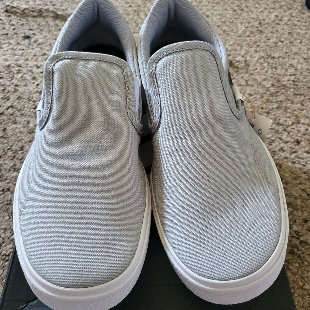 Brand new gray in box Adidas size 8 1/2